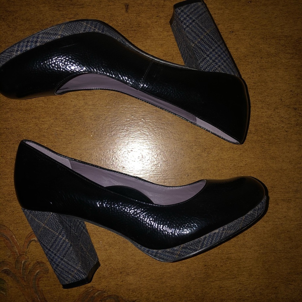 Taryn Rose Patent Leather Pumps Plaid Heel 9